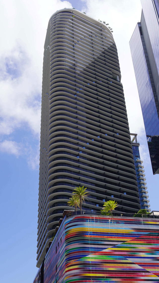 SLS Lux Brickell  photo 3